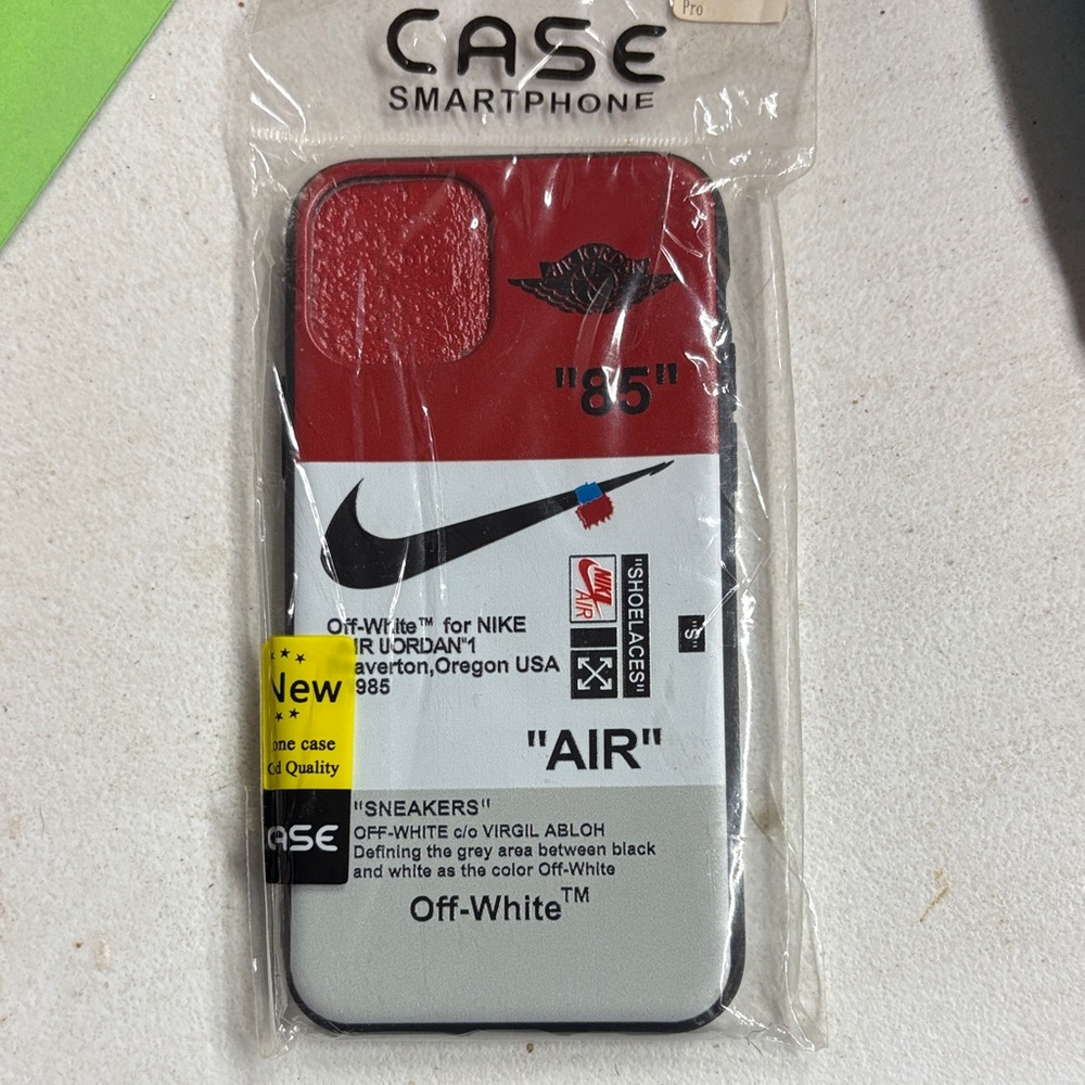 Off-White Red and Gray Smartphone Case